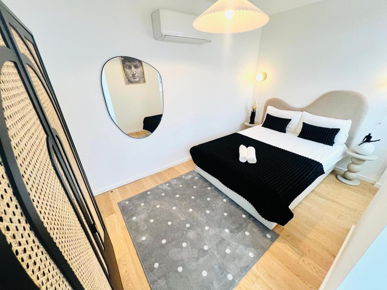 Appartement Pink House Beautiful 2 Bedroom Flat In Center