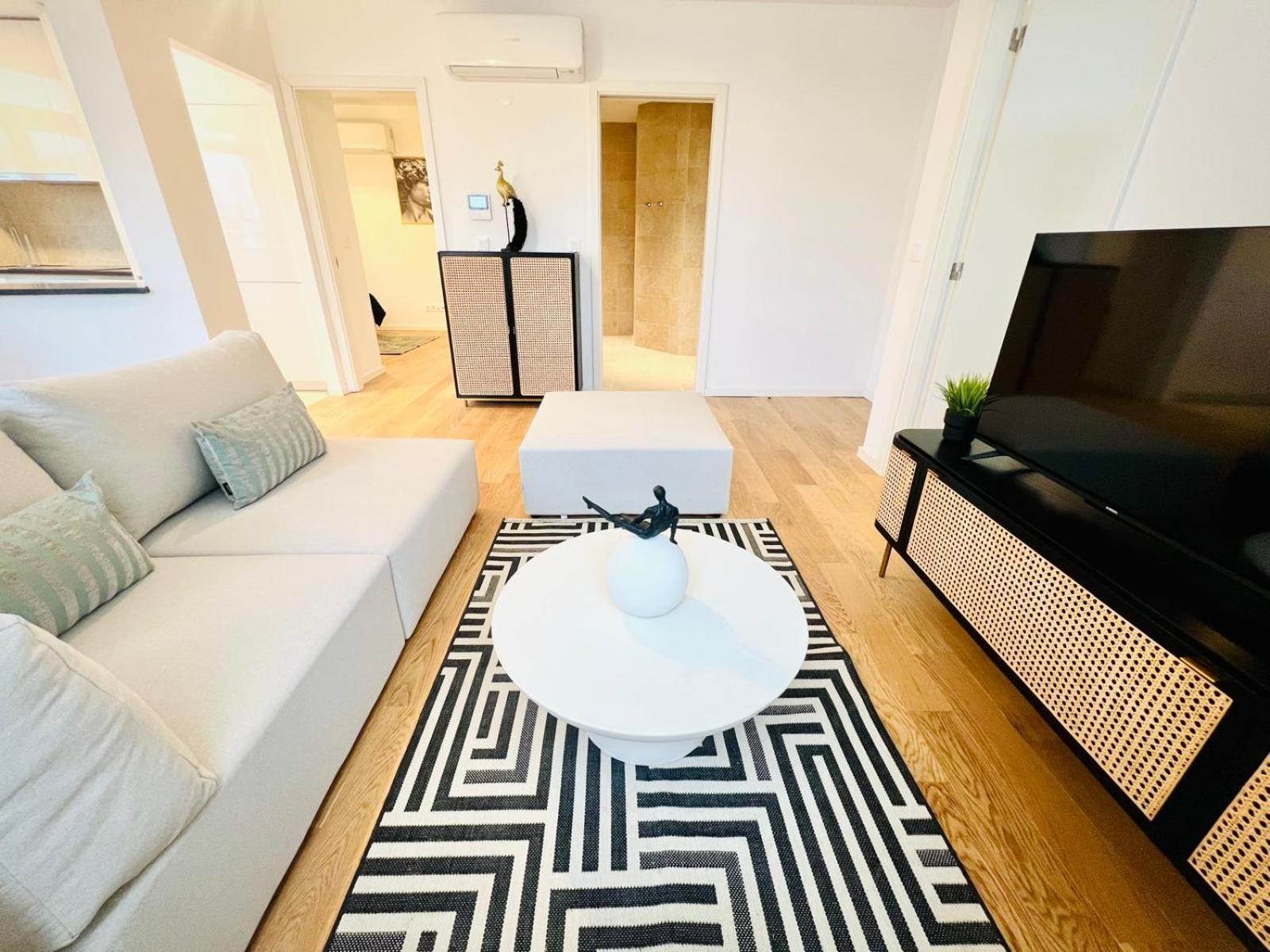 Appartement Pink House Beautiful 2 Bedroom Flat In Center *