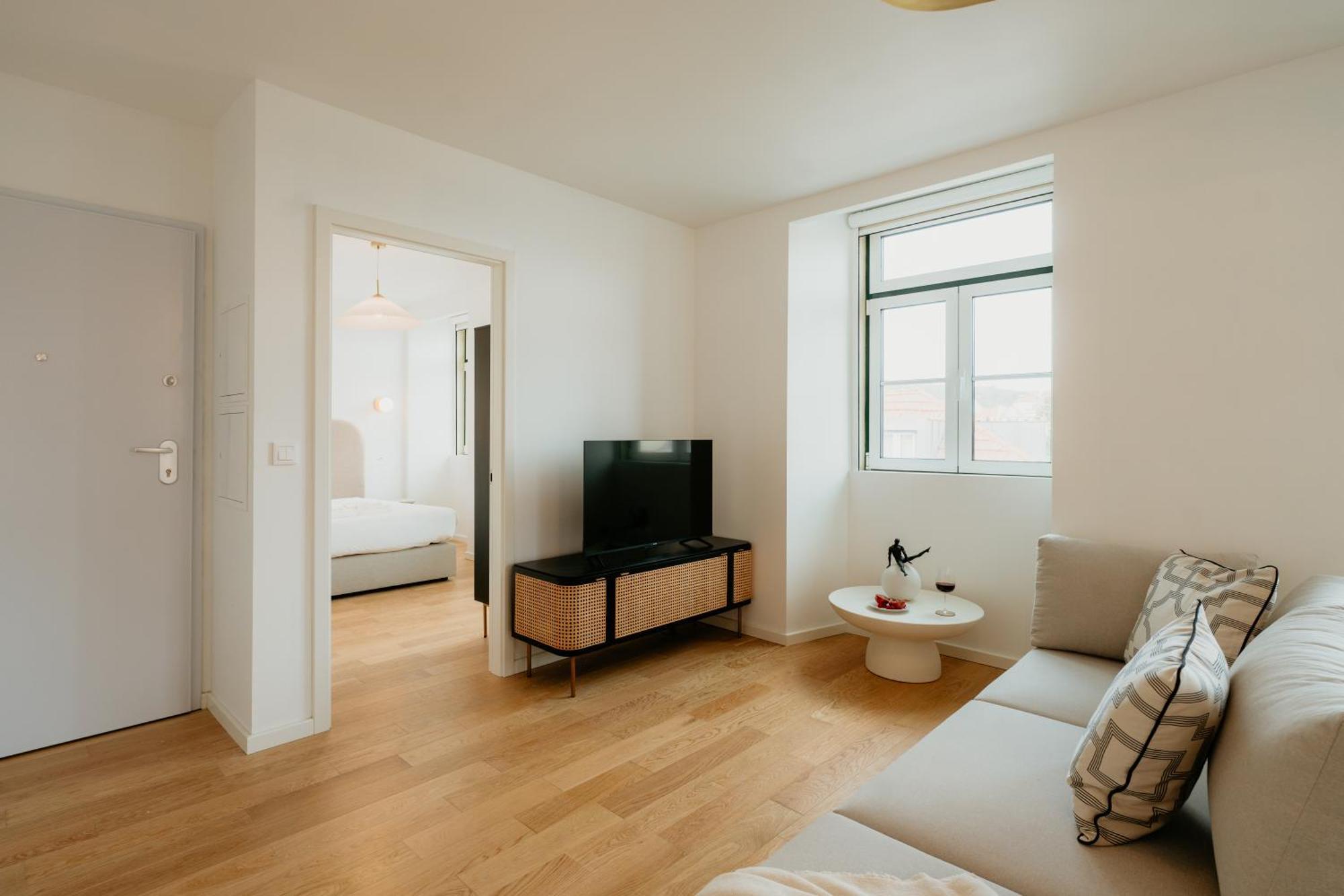 Pink House Beautiful 2 Bedroom Flat In Center Apartment Lissabon